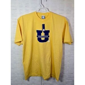 Undefeated University Yellow Men's Graphic Tshirt Size L New With‎ Tags